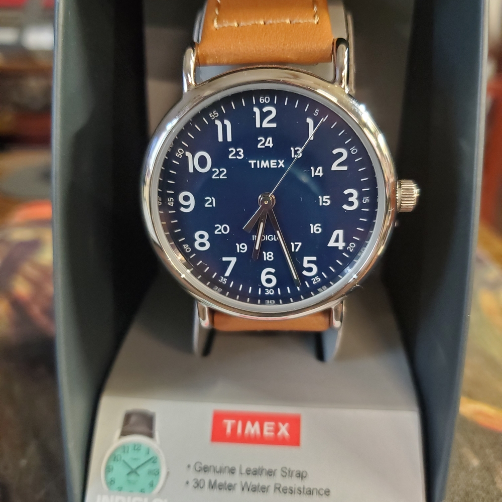 Timex Weekender 40MM Mens Brown Strap Watch-Tw2r42500jt, NEW In Box!! - Picture 5 of 8